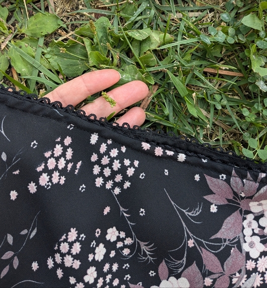 Y2K Floral slip skirt - Picture 8 of 8